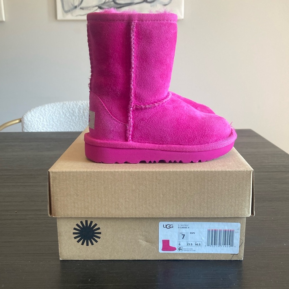CLASSIC UGG BOOTS (TODDLER)